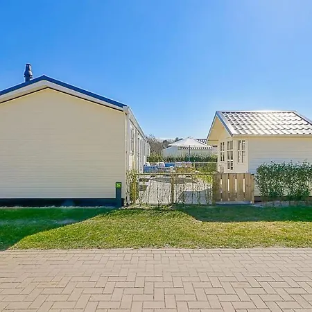 Chalet Luttikduin Nr 20 - Aan Zee *